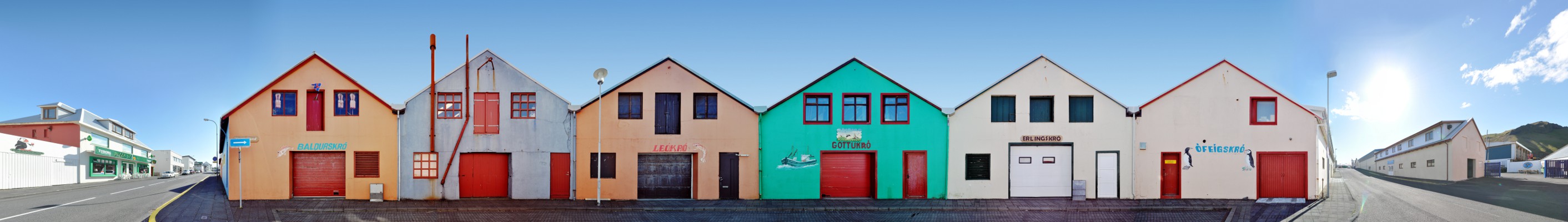 Heimaey panorama of street