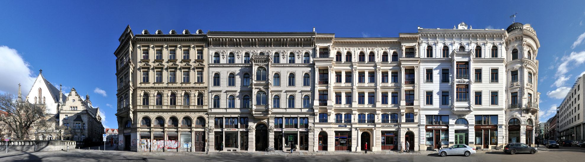 Casa Batllo  Passeig de Gracia - PANORAMASTREETLINE